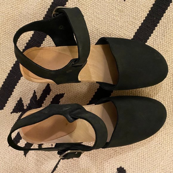 Bryr Shoes - Bryr Emma Closed Toe High Heel Clog, Coal Oiled Nubuck, Size 39 (9)